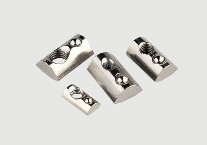 ŷ�굯����ĸ